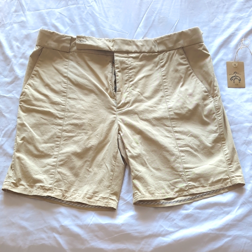 BROOKS BROTHERS Black Fleece THOM BROWNE Mens Shorts TAN Sz BB4 ( Large )